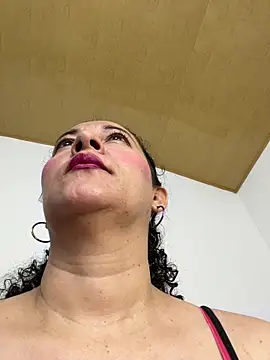 luisa curli online show from 12-05-25, 05:05