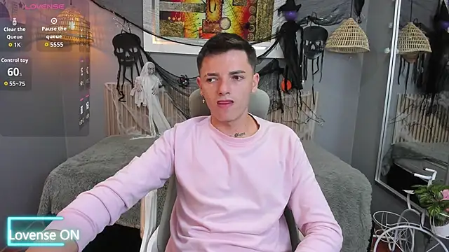 tossetrech online show from 10-25-25, 03:14