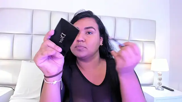 DojaAissha online show from 01-27-25, 03:26