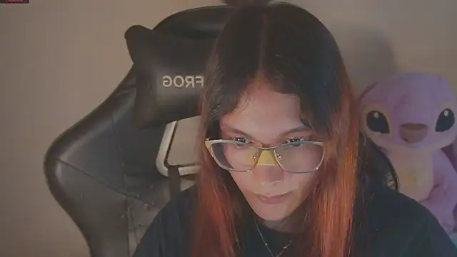 Snapshot of xofix chatting on 01-24-25, 10:19 xofix online show from 01-24-25, 10:19