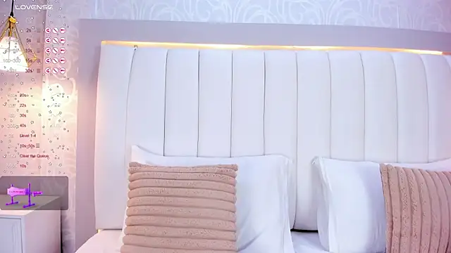 afrodytasky  online show from 12-24-24, 12:00