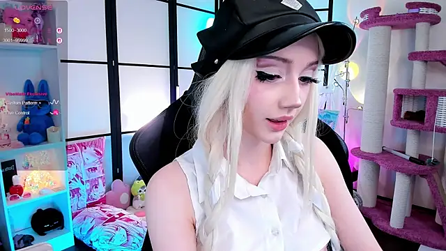 LilithLin online show from 04-17-26, 07:06