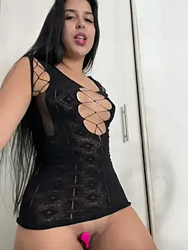 Snapshot of NiaSoler chatting on 12-05-24, 03:39 NiaSoler online show from 12-05-24, 03:39