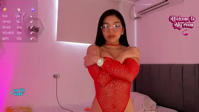 meganrossee69 online show from 07-13-26, 09:28