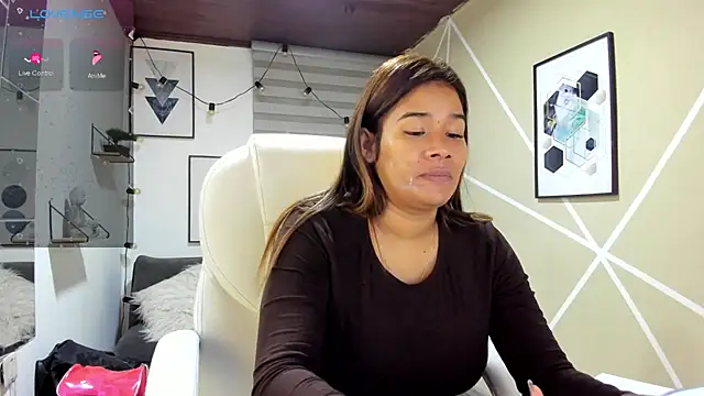 Enma  clark online show from 04-21-26, 03:46