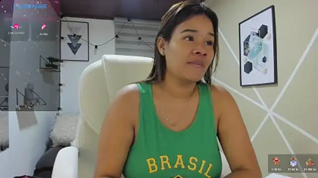 Enma  clark online show from 06-09-26, 04:13