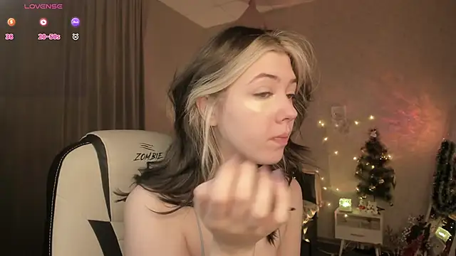 Vanessa Walters online show from 12-15-25, 03:11