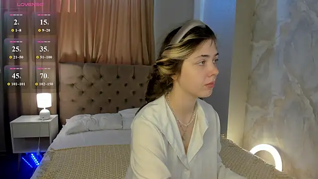 Snapshot of Vanessa_Walters chatting on 07-23-26, 02:31 Vanessa Walters online show from 07-23-26, 02:31