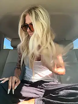 blondiluvsanal online show from 11-07-25, 07:03