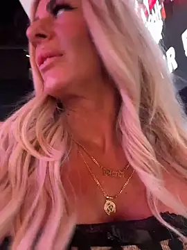 blondiluvsanal online show from 03-08-26, 03:05