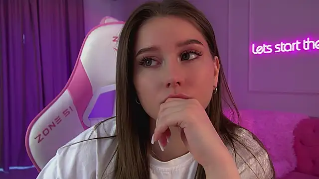 DianaVert online show from 03-04-26, 06:19