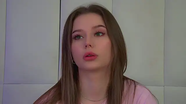 DianaVert online show from 06-18-26, 08:46