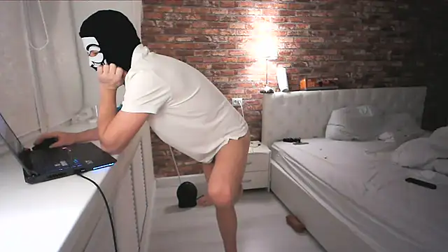 Snapshot of Alexxxx1086 chatting on 10-12-25, 11:37 Alexxxx1086 online show from 10-12-25, 11:37