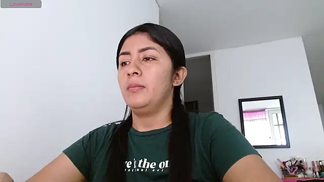 danna peterson1 online show from 12-04-25, 08:28