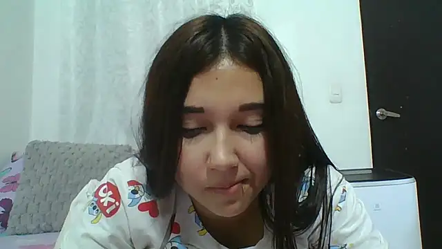 mia cooper 24 online show from 02-12-25, 10:48