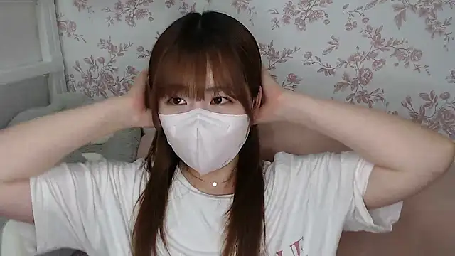 mei hosina online show from 06-15-26, 03:47