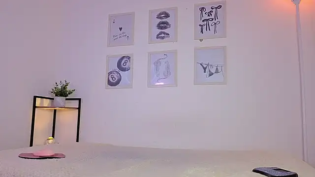 Snapshot of cattaleya02 chatting on 05-31-26, 11:28 cattaleya02 online show from 05-31-26, 11:28
