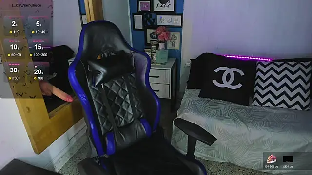 VladHellsing4 online show from 11-09-25, 04:05