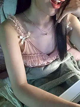 Lovely kute online show from 12-20-25, 10:50