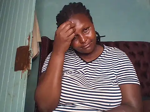 Snapshot of Kichuna_ chatting on 02-05-26, 05:01 Kichuna online show from 02-05-26, 05:01