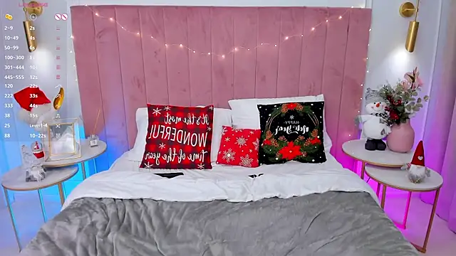 MilaVoxx online show from 12-24-24, 09:17