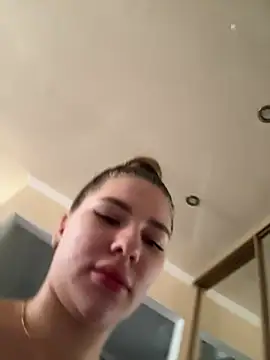 MilaVoxx online show from 01-15-25, 11:43