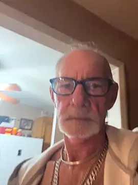 bobby123D online show from 02-11-25, 09:35