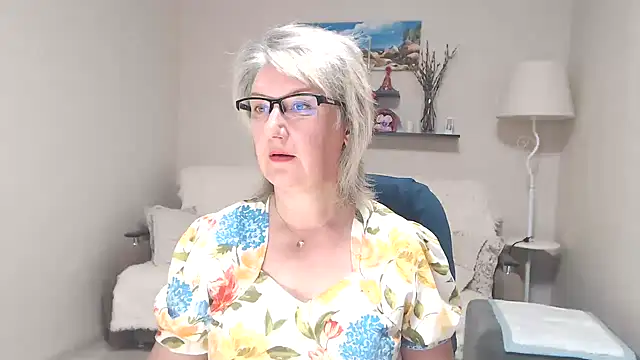 FleurMays online show from 07-03-26, 04:52
