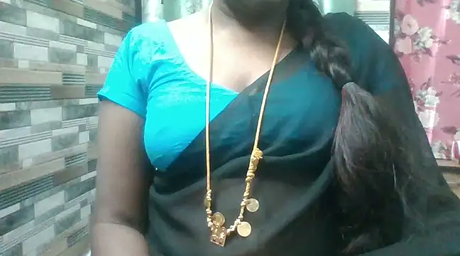 Snapshot of Hot_akshara chatting on 12-06-24, 07:23 Hot akshara online show from 12-06-24, 07:23