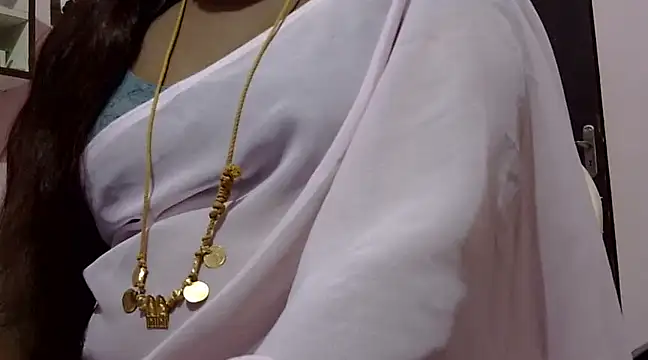 Snapshot of Hot_akshara chatting on 02-21-25, 04:51 Hot akshara online show from 02-21-25, 04:51