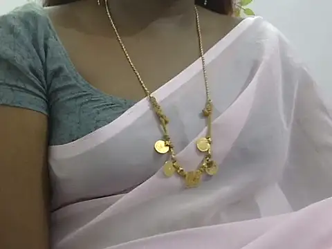 Snapshot of Hot_akshara chatting on 09-16-25, 05:14 Hot akshara online show from 09-16-25, 05:14