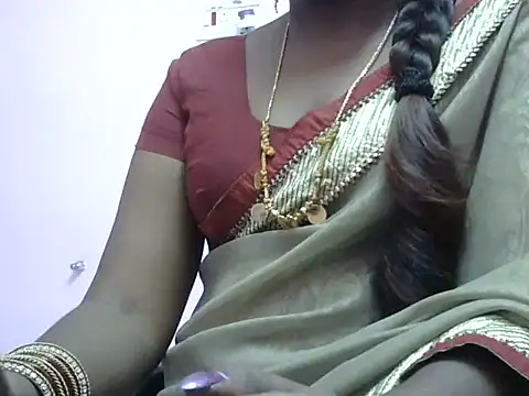Snapshot of Hot_akshara chatting on 11-14-25, 03:55 Hot akshara online show from 11-14-25, 03:55