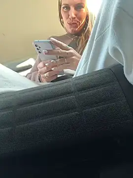 Lydie off online show from 03-03-25, 09:44