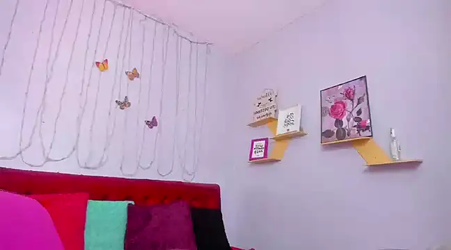 Snapshot of kathina_giraldo chatting on 02-20-25, 06:46 kathina giraldo online show from 02-20-25, 06:46