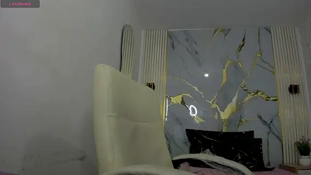 kathina giraldo online show from 05-12-26, 12:35