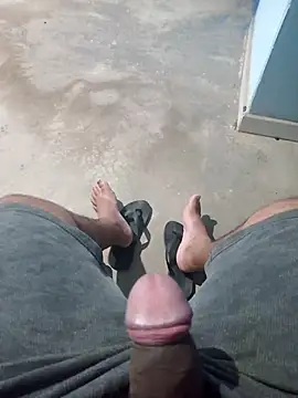 lele9457 online show from 02-04-25, 01:02