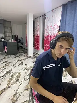 oliver Lz online show from 03-03-26, 01:45