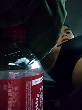 Snapshot of cinnaminnie chatting on 03-09-25, 12:53 cinnaminnie online show from 03-09-25, 12:53