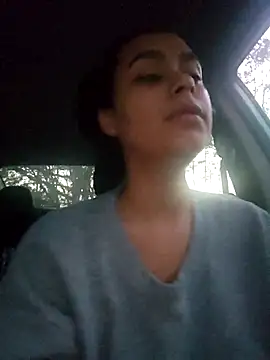 Snapshot of cinnaminnie chatting on 03-16-25, 11:57 cinnaminnie online show from 03-16-25, 11:57