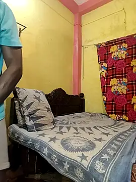 Hunter boy9 online show from 11-25-25, 11:38