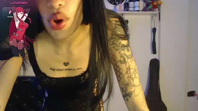 Snapshot of Bunny_bel chatting on 05-25-26, 06:25 Bunny bel online show from 05-25-26, 06:25