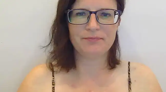 Snapshot of CrimsonMistress chatting on 01-14-25, 12:11 CrimsonMistress online show from 01-14-25, 12:11