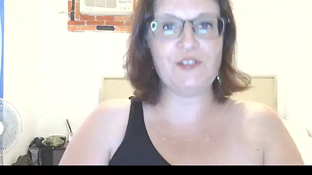 CrimsonMistress online show from 03-01-26, 10:45