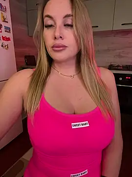 Cute Hot Alice online show from 04-22-26, 08:10