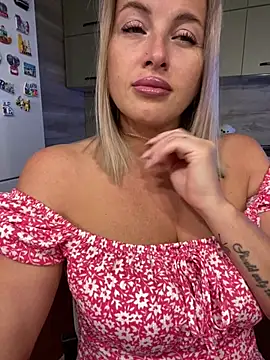 Cute Hot Alice online show from 07-05-26, 07:21