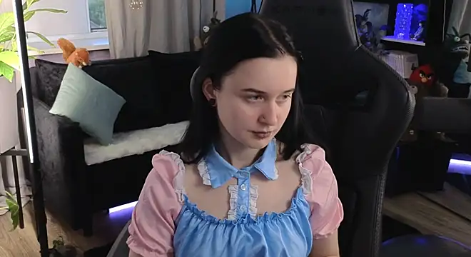 KiraLiLime online show from 07-25-26, 05:21