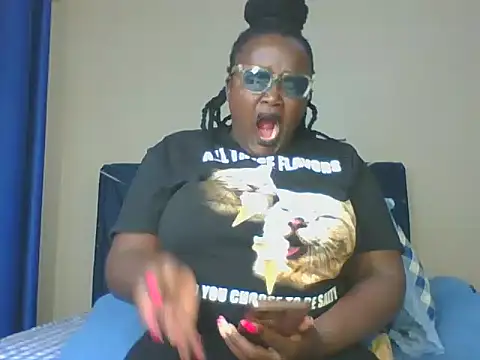 Snapshot of Montel_Montel_ chatting on 01-13-25, 10:45 Montel Montel online show from 01-13-25, 10:45