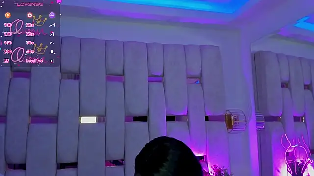 mia schwarz online show from 03-11-26, 09:54