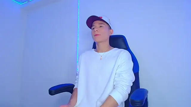 bryamer 19 online show from 02-14-25, 02:07