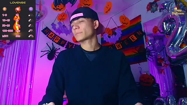 bryamer 19 online show from 10-18-25, 02:47